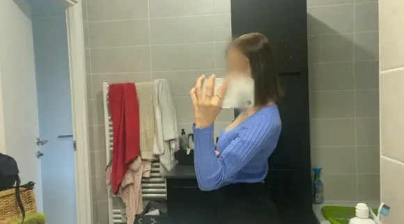 Frieda, 21