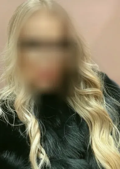 Hanna, 32