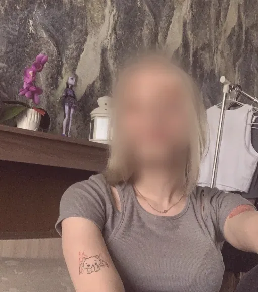 Natasa, 19